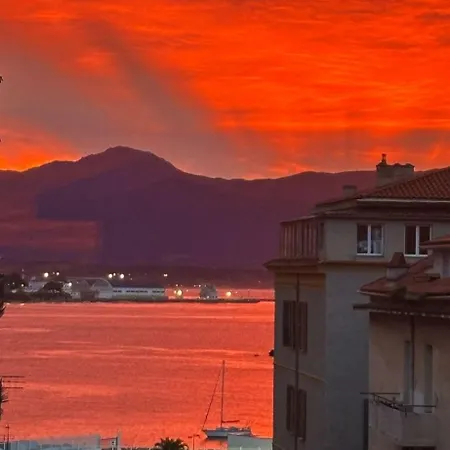 Chloe Apartament